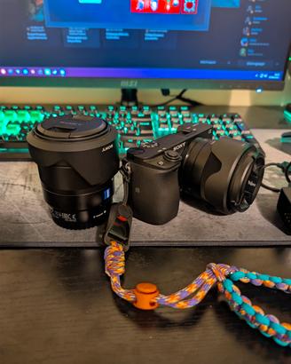 Obiettivo Sony SEL1670Z F4 Zeiss E-Mount  APS-C