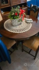 RegaloTavolo soggiorno stile classico