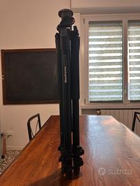 Cavalletto- testa video e testa foto Manfrotto