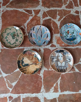 6 Piatti in ceramica da collezione 