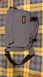 Zaino borsa a tracolla Eastpak blu grande