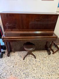 Pianoforte verticale Petrof