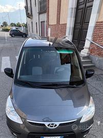 Hyundai i10 benzina GPL adatta a neo patentati 