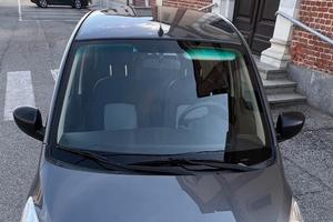 Hyundai i10 benzina GPL adatta a neo patentati 