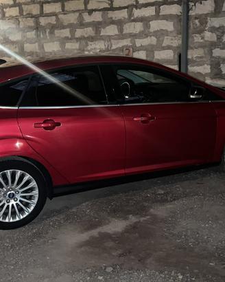 🚗 Ford Focus 2011
