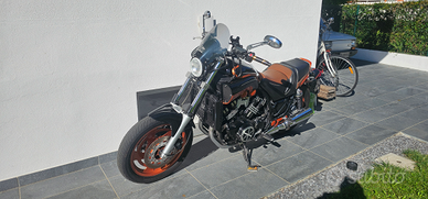 Yamaha vmax 1200