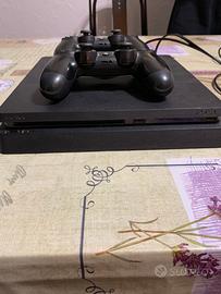 PS4 + 2 joystick + giochi