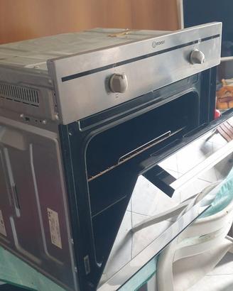 FORNO  INDESIT da incasso