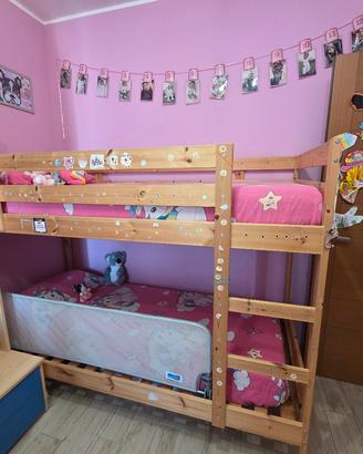letto a castello ikea più due materassi 