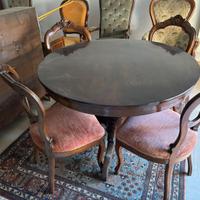 Tavolo antico  con sedie