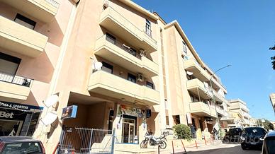 Ampio 3 vani + box auto Villaciambra