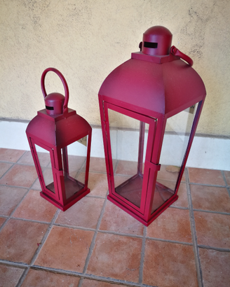 Lanterne media e piccola metallo rosso