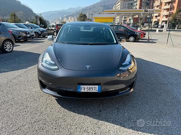 Tesla Model 3 Long Range Performance AWD