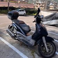 Piaggio Beverly 500