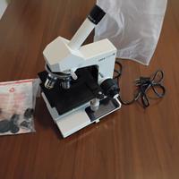microscopio Leica Galen III