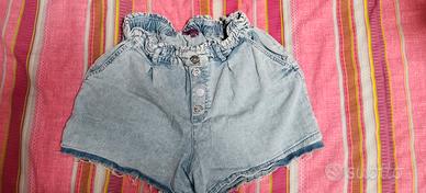 pantaloncino corto  in jeans 