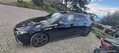 mercedes classe a 180 allestimento amg nigth editi