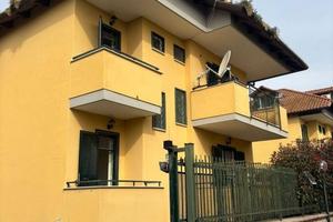Villa di 210 m² con più di 5 locali e box auto dop