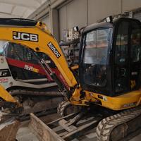 mini escavatore jcb 8035