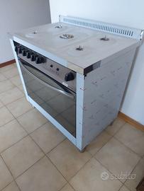 Cucina a gas, 5 fuochi