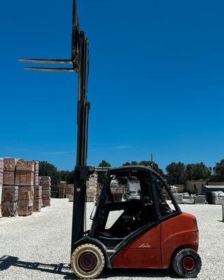Carrello elevatore