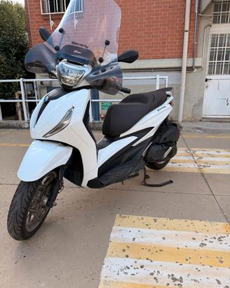scooter beverly hpe 400