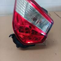 Fanale posteriore sx Toyota yaris hybrid del 2017 