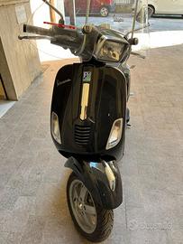 Piaggio vespa 125 S del 2016 unico proprietario.