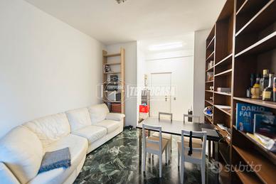 VENDITA AMPIO BILOCALE IN ZONA RESIDENZIALE