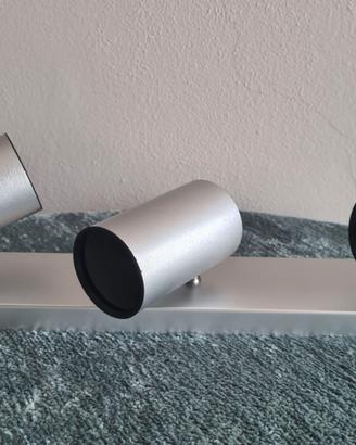 Binario faretti tre luci LED Philips GU10 argento