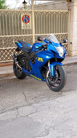 Suzuki Gsx 750 R