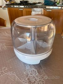 Dispenser girevole per cereali