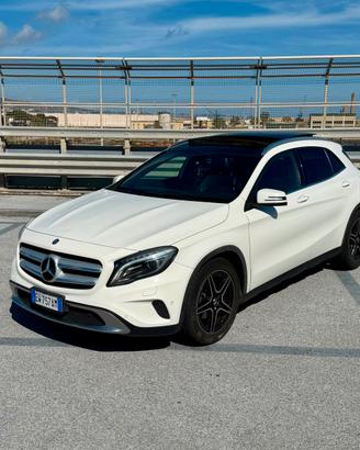 Mercedes GLA 220 4Matic Automatic Premium