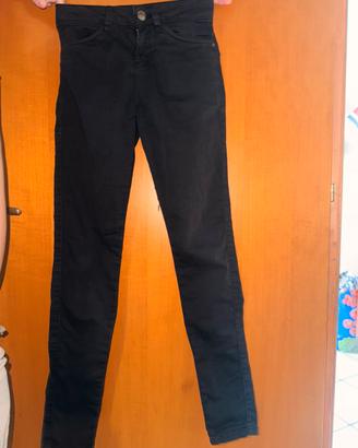 Pantaloni