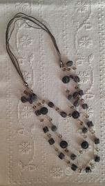 Collana lunga decorata
