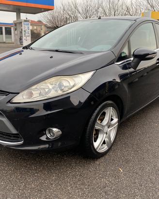 Ford Fiesta 1.2 82 CV 5 porte Titanium