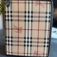 Burberry porta ipad