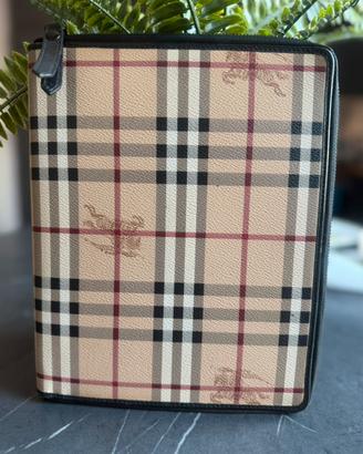 Burberry porta ipad