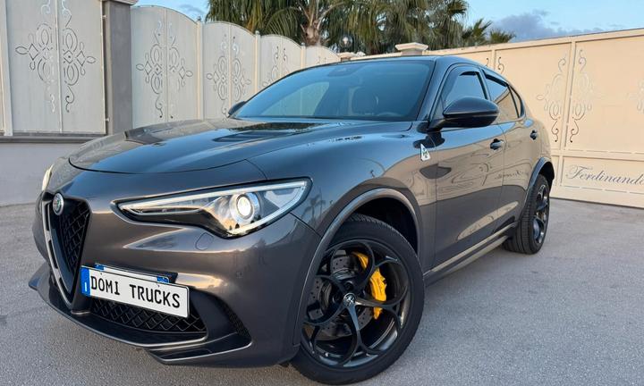 Alfa Romeo Stelvio 2.9 Bi-Turbo V6 510 CV AT8 Quad