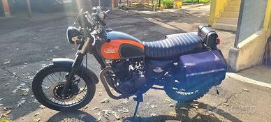 Mash 400 Scrambler 18.200 km permuto