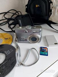 Nikon Coolpix P4 +caricabatterie+scheda di memoria