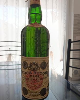 Bottiglia coca buton