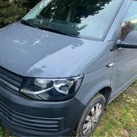 VW T6 150CV. 9POSTI