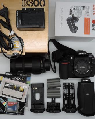 Nikon D300 Kit completo 3131 scatti