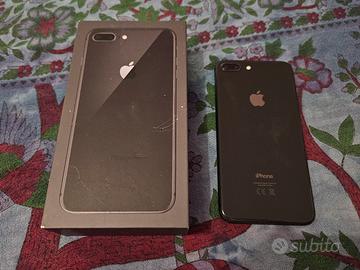 iPhone 8 plus 64gb batteria nuova 