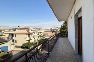 3 LOCALI A SANT'ARPINO