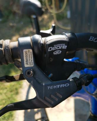 MB TREK 4500