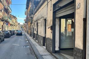 Negozio - San Giovanni la Punta