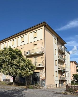 3 LOCALI A TERNI
