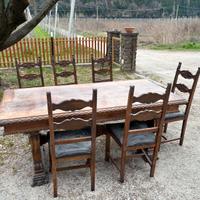 tavolo antiquariato con sedie